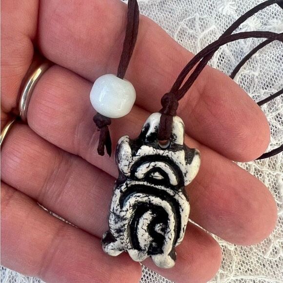 Fun Ceramic Tiki Totem Surfer Cord Necklace ~31” - Picture 8 of 8